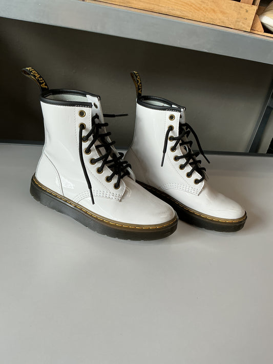 Womens 6 Dr Martin Boots