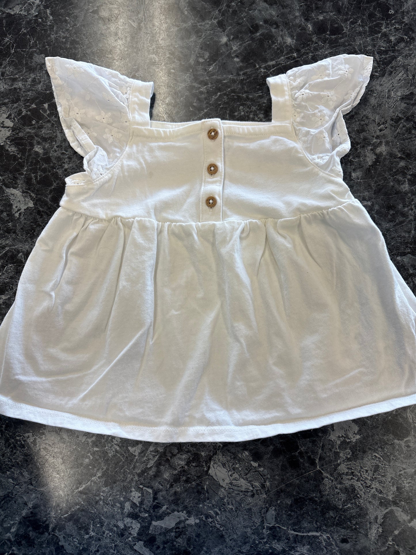4T White Eyelet Sleeve Button Top