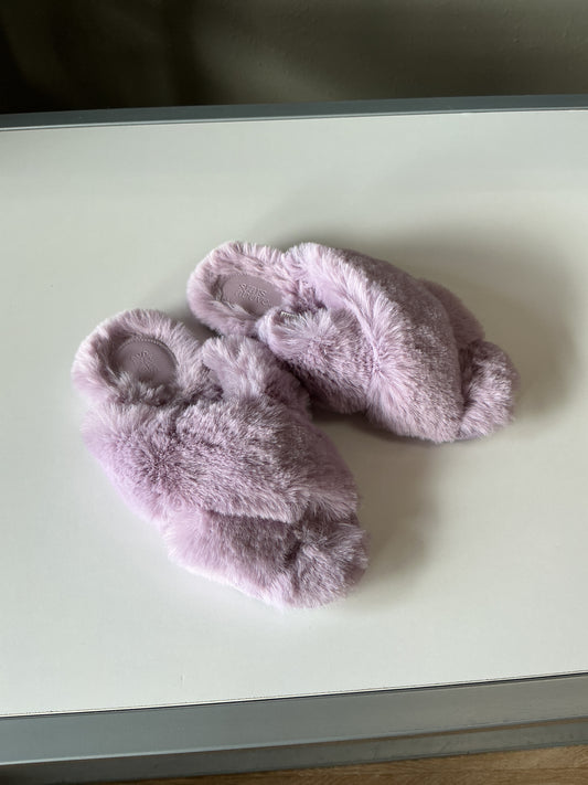 7/8 Lavender Sandal Slipper