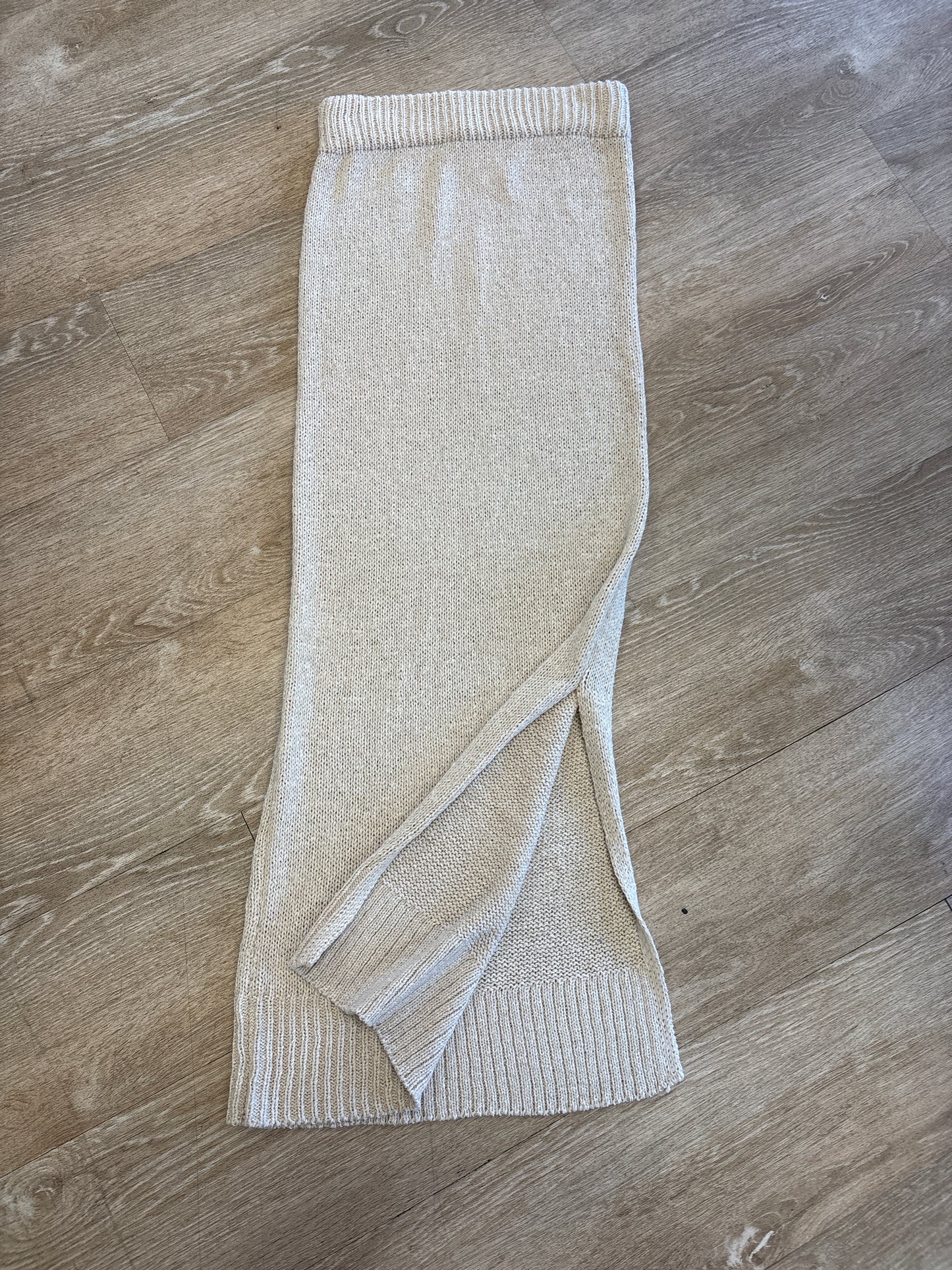 Womens Small Knit Beige Maxi Skirt