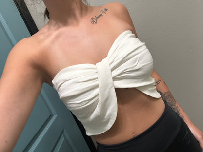 Womens Medium White Cross Strapless Top