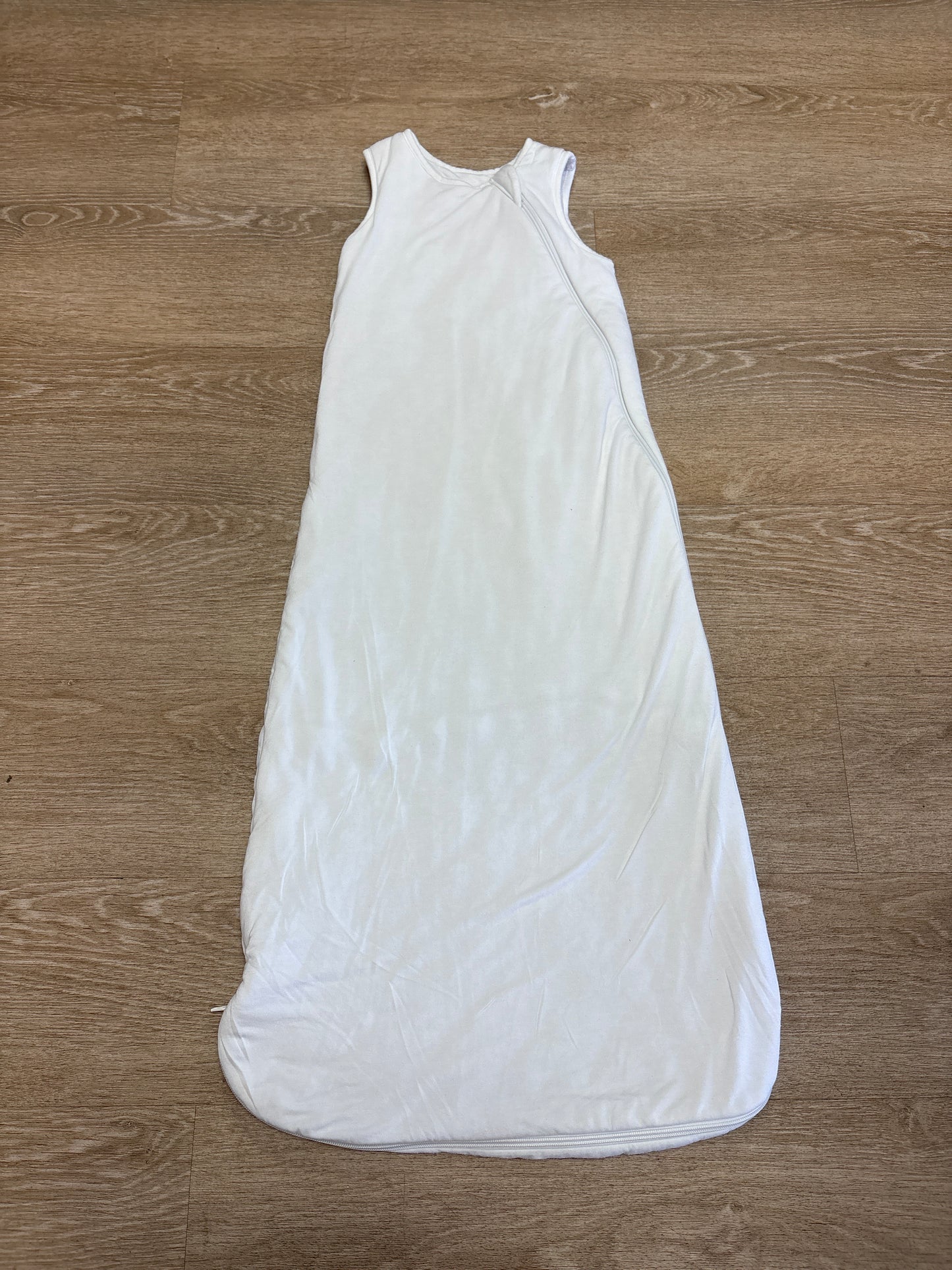 12-18m Kyte Baby Sleepsack- White