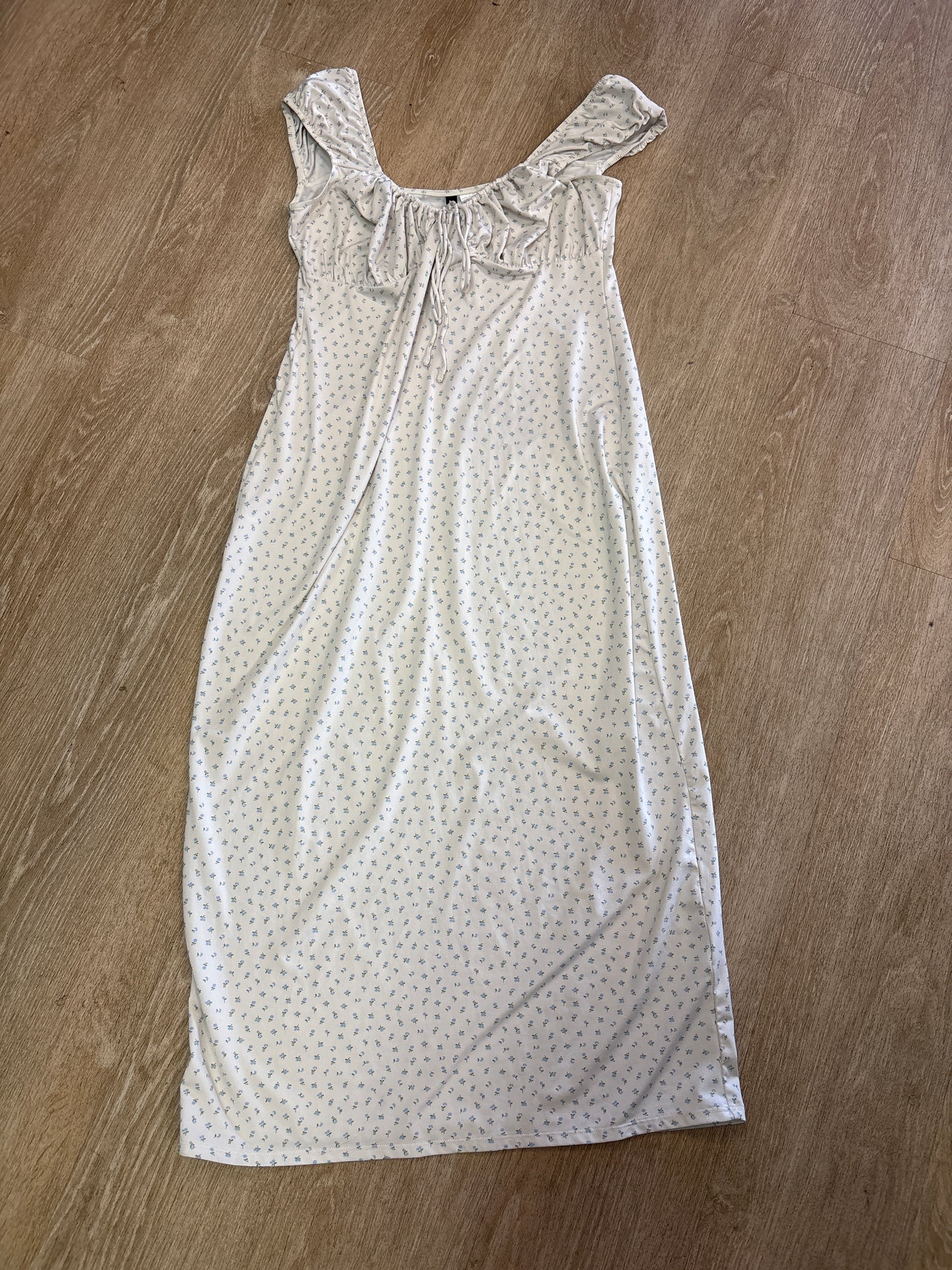 Womens Large White Mini Floral Dress