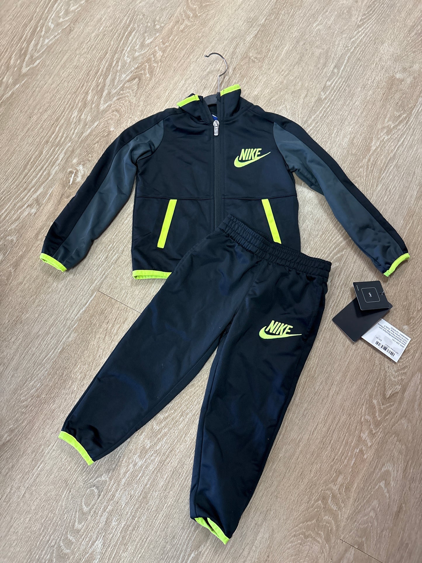 NWT 2T Nike Tracksuit