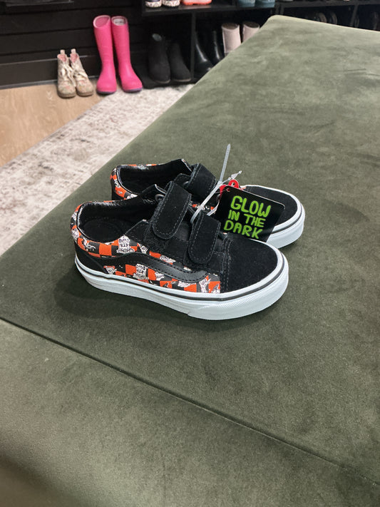 NWT 10.5c Vans Checkered Tombstone Sneakers