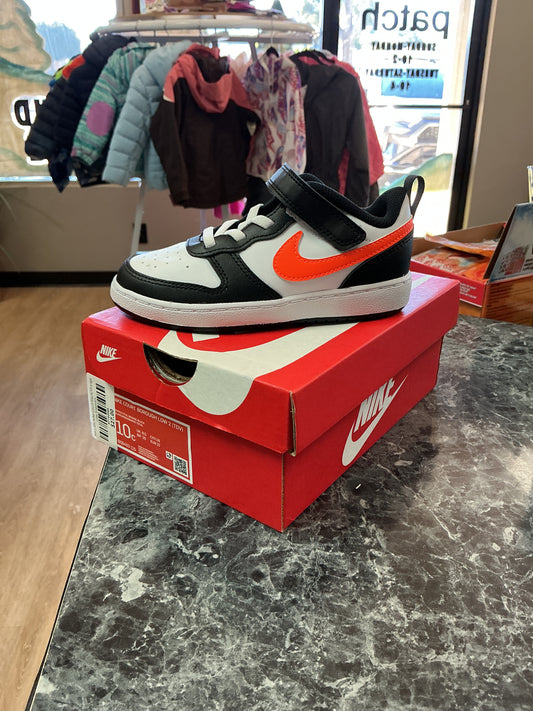 NWT 10c Nike Court Black/Orange Low Sneakers