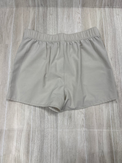 7/8 Tan Active Skort