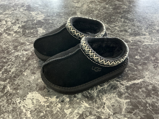 NWT 8c UGG Tasman Slipper - Black