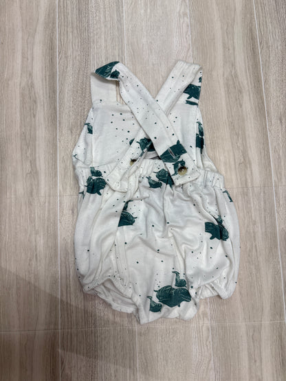 0-3m Kate Quinn Beluga Romper