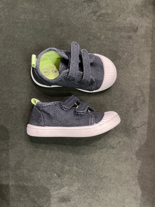 6c Grey Velcro Sneaker