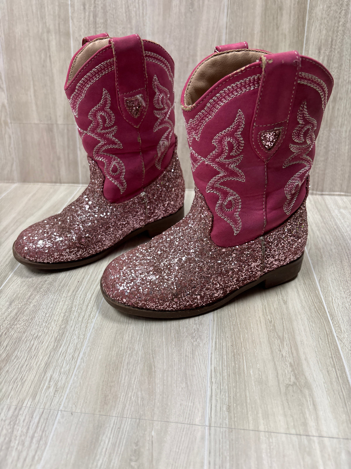 10c Pink Glitter Western Boot