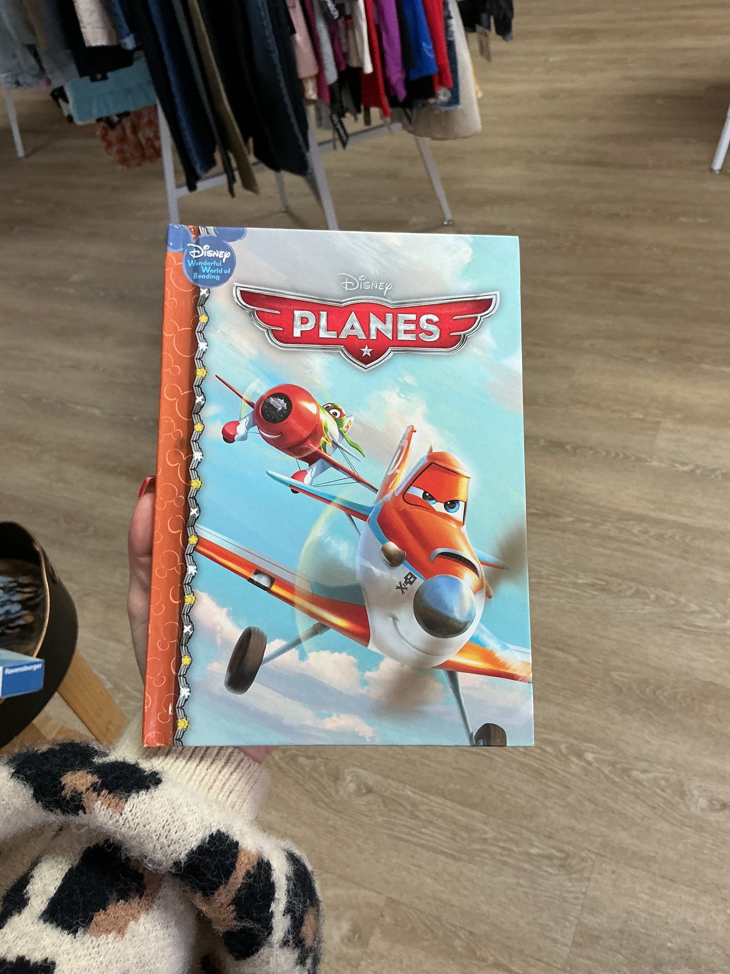 Book - Planes - Pages Blemish