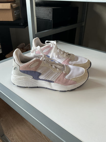 9.5W Adidas Cloudfoam Pastel Sneakers