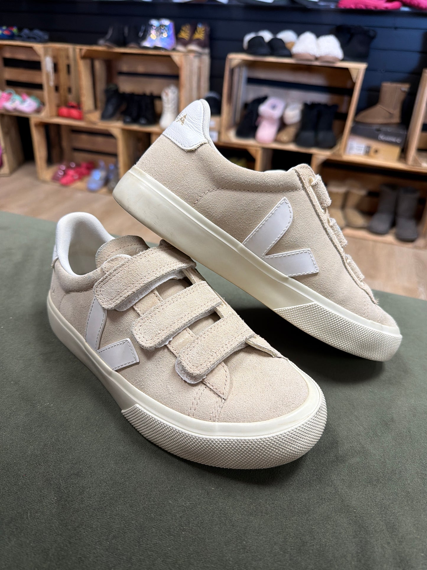 6W Veja Velcro Tan Sneakers