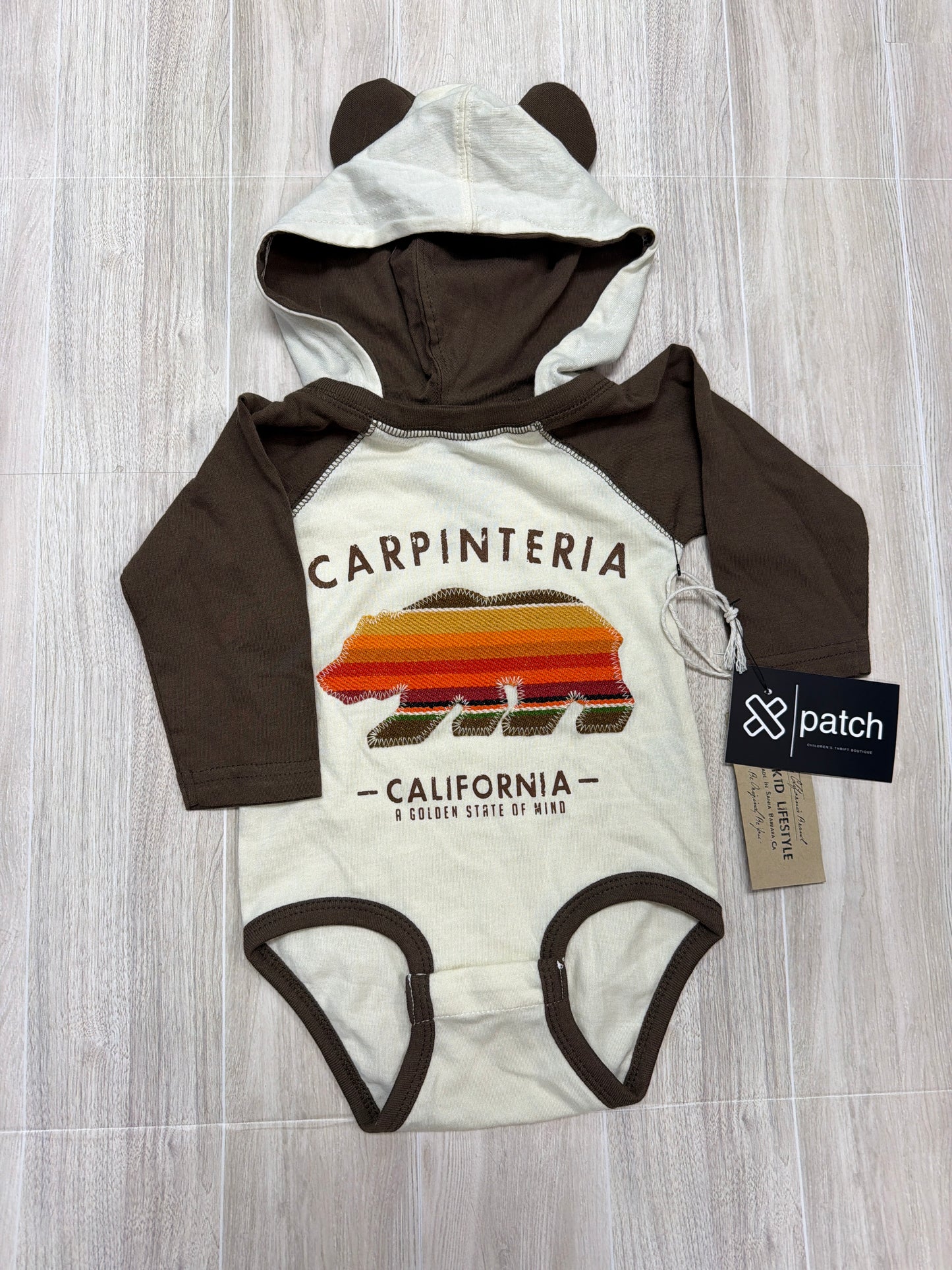 NWT 6m Carpinteria Hooded Onesie
