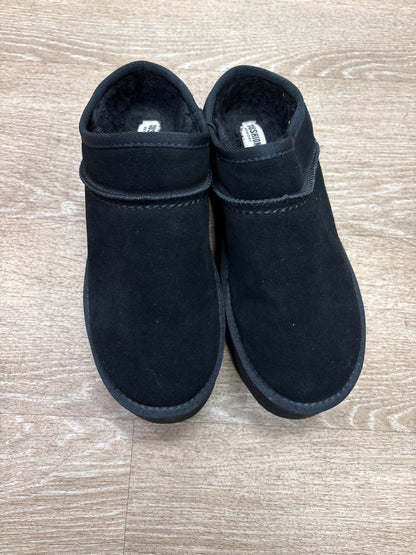 Womens 9 Cushionaire Black Platform Slippers