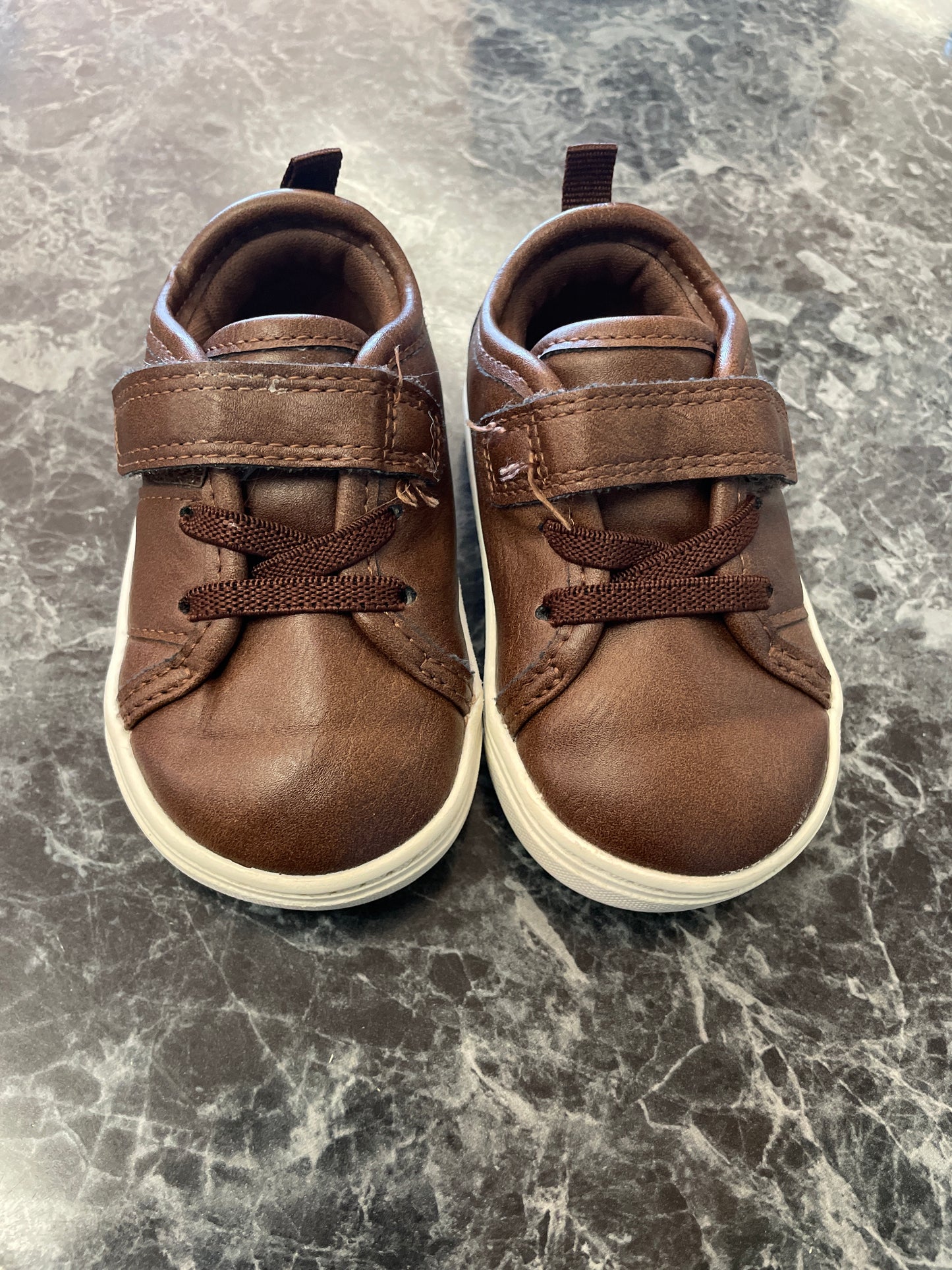 4c Brown Carters Faux Leather Sneakers
