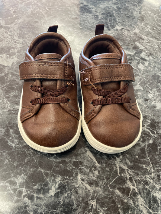4c Brown Carters Faux Leather Sneakers