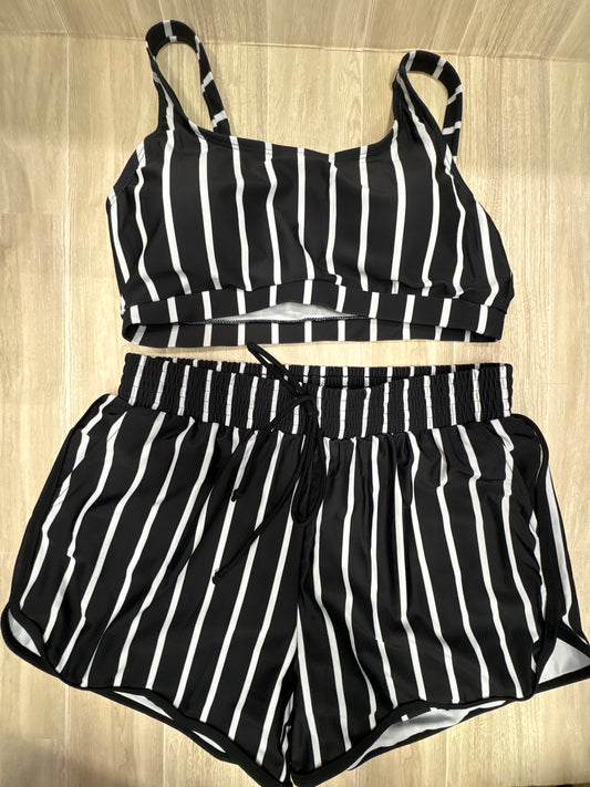 Womens Medium Black/White Striped Swim Shorts + Tank Set
