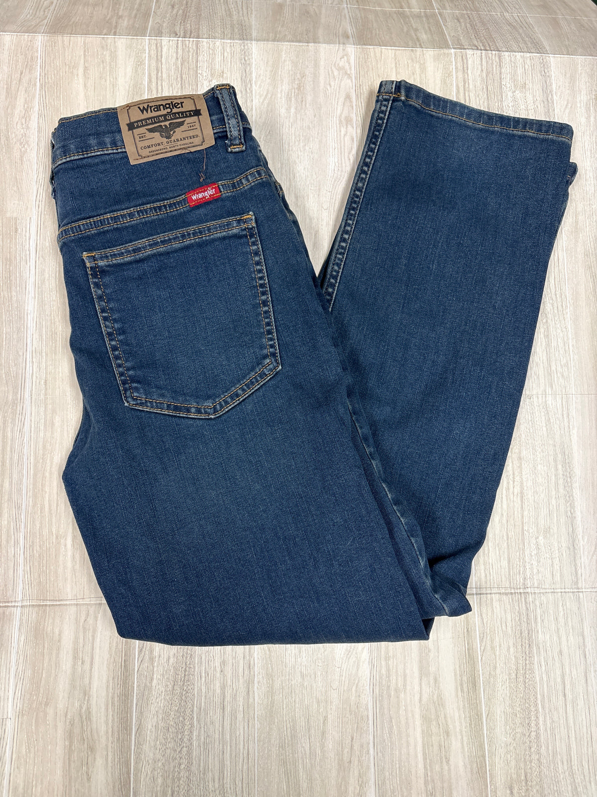 14 Wrangler Classic Straight Dark Wash Denim