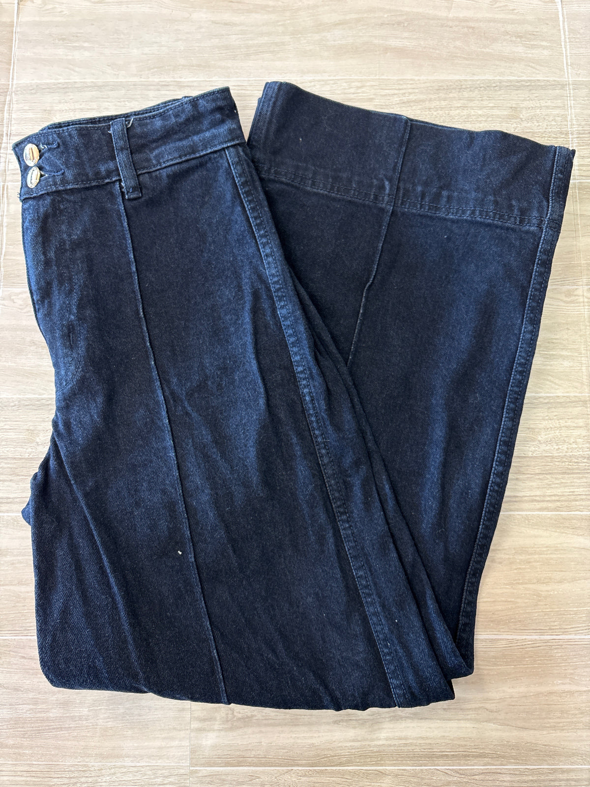 Womens 2 Dark Wash Pleated Wide Leg Denim