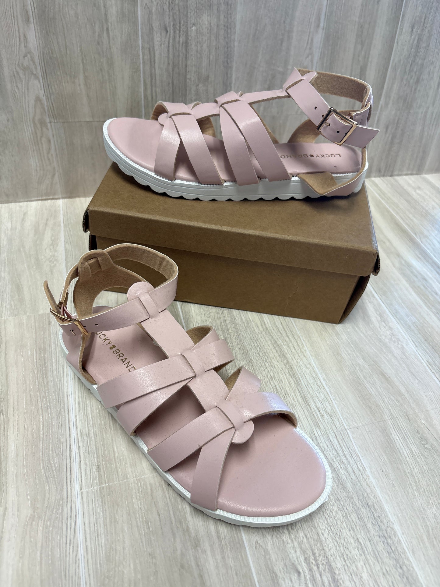 NEW 3Y Lucky Brand Blush Sandal