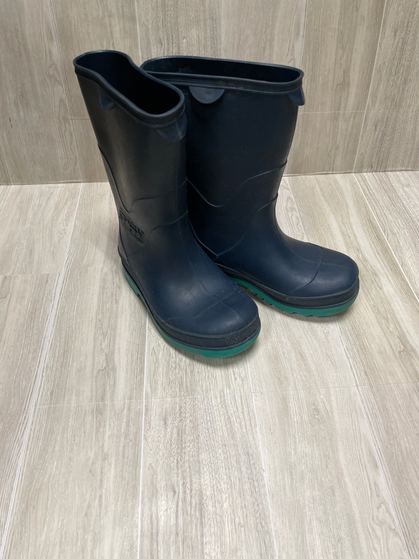 10c Navy/Green Rain Boots