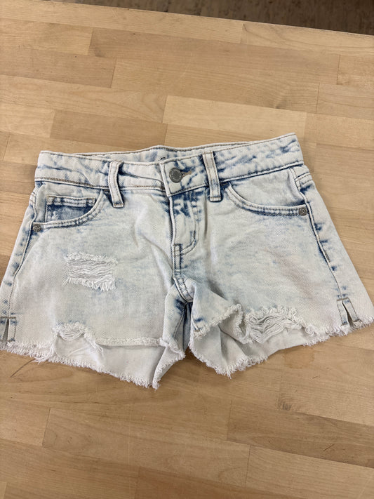 7/8 Acid Wash Raw Hem Denim Shorts