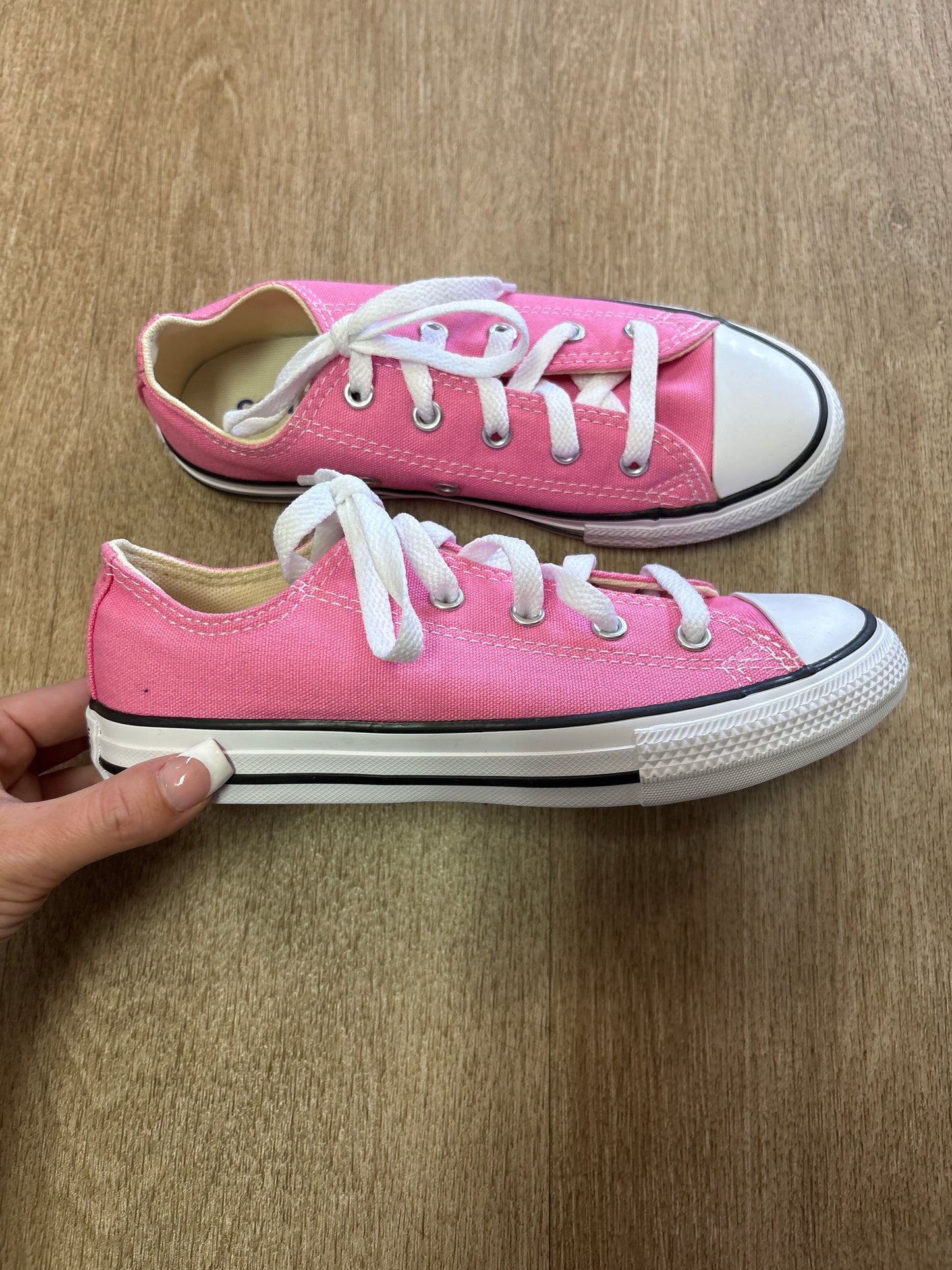 2Y Pink Lace Up Converse - Blemish