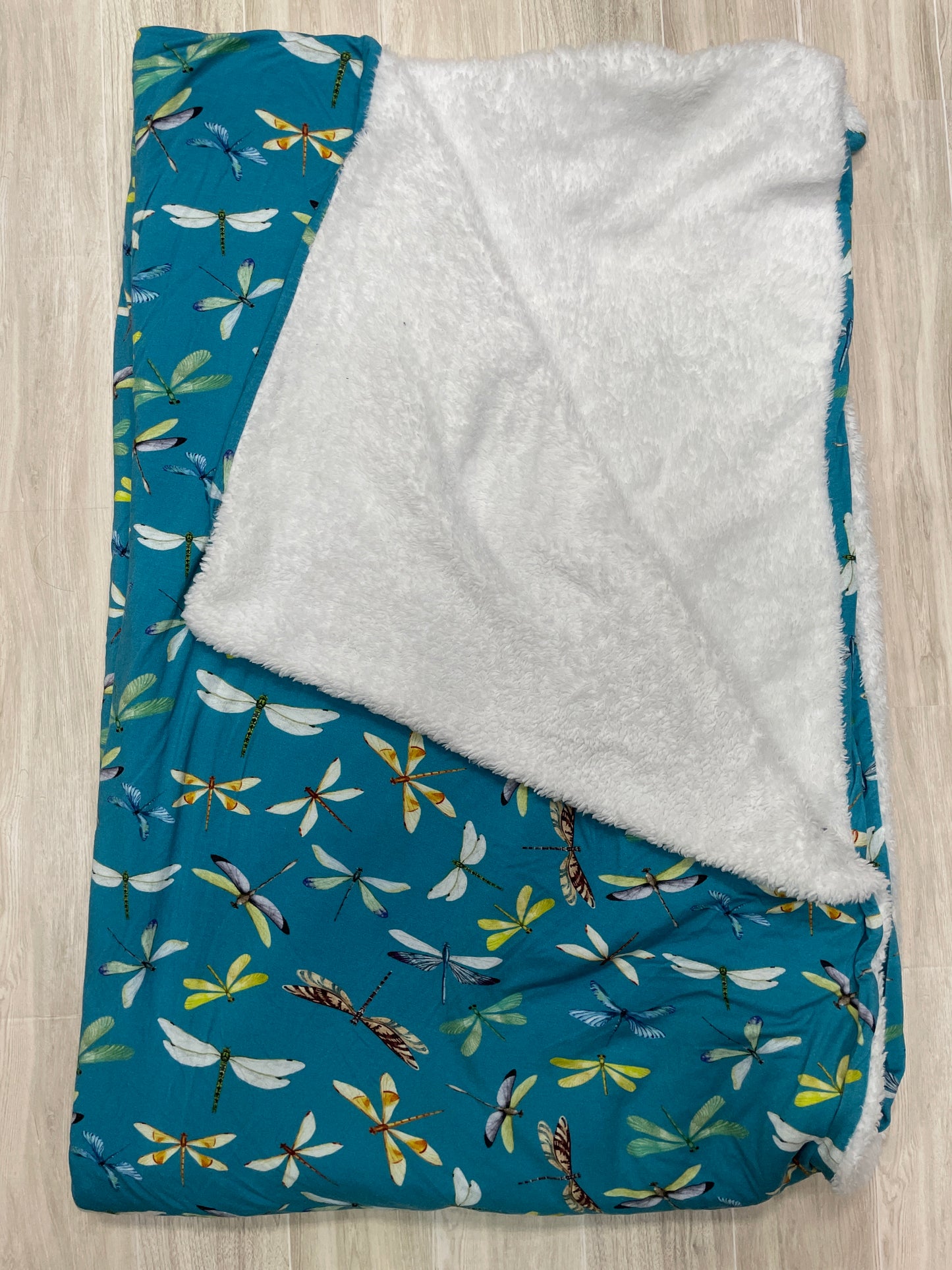 Posh Peanut Reversible Patoo Blanket - Blue Dragonflies/Fur