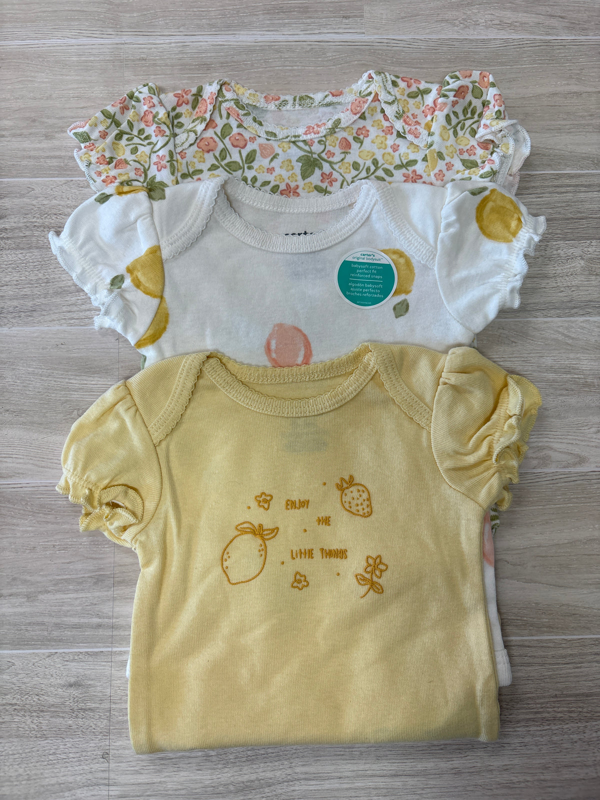 NWOT 0-3m Lemon/Floral/Yellow Onesie 3 Pack