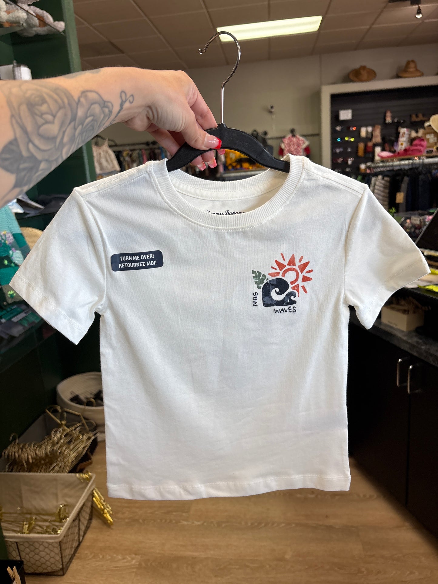 NWT 3T Tommy Bahama Sun Waves Graphic Shirt