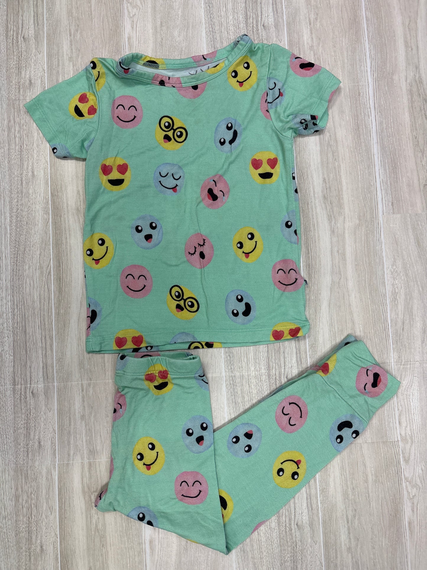 18-24m Birdie Bean Green Emoji 2 Piece Lounge Set