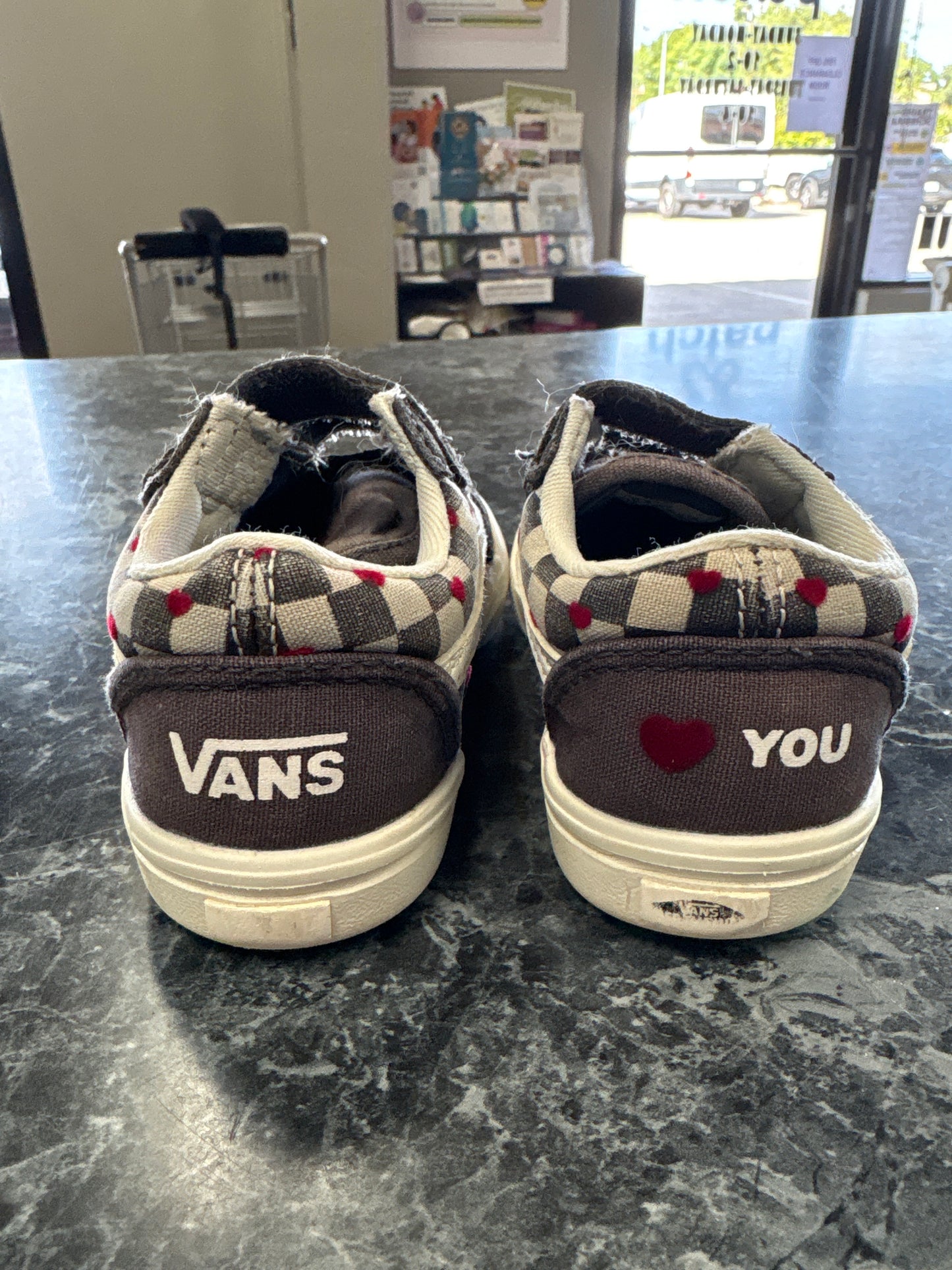 6.5c Vans Grey Checkered with Hearts