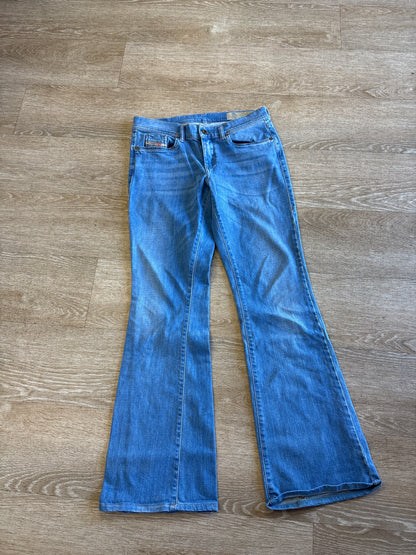 Womens 28 x 30L Diesel Slim Bootcut Low Rise Denim Pant