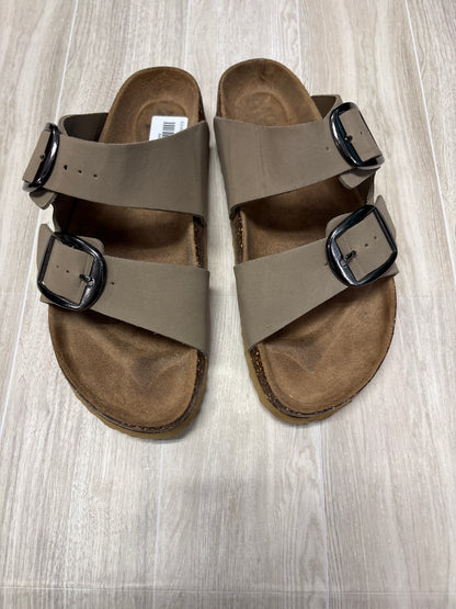 6.5 Medium Width Strap Sandal - Blemish on Heel