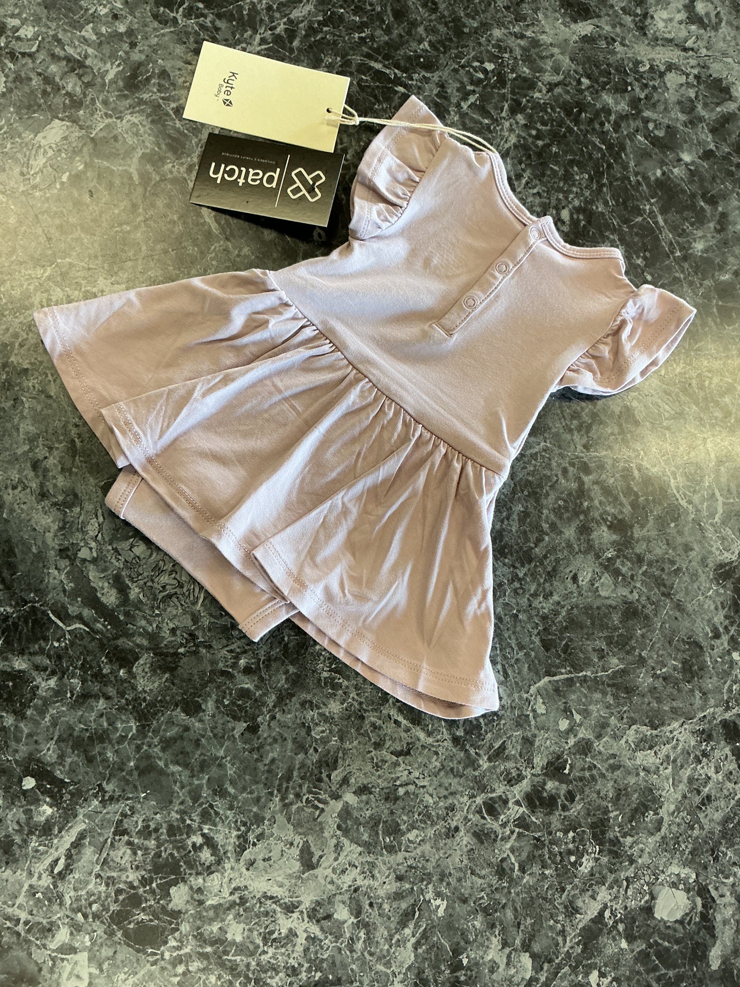 nwt-0-3m-kyte-dusty-lavender-twirl-onesie
