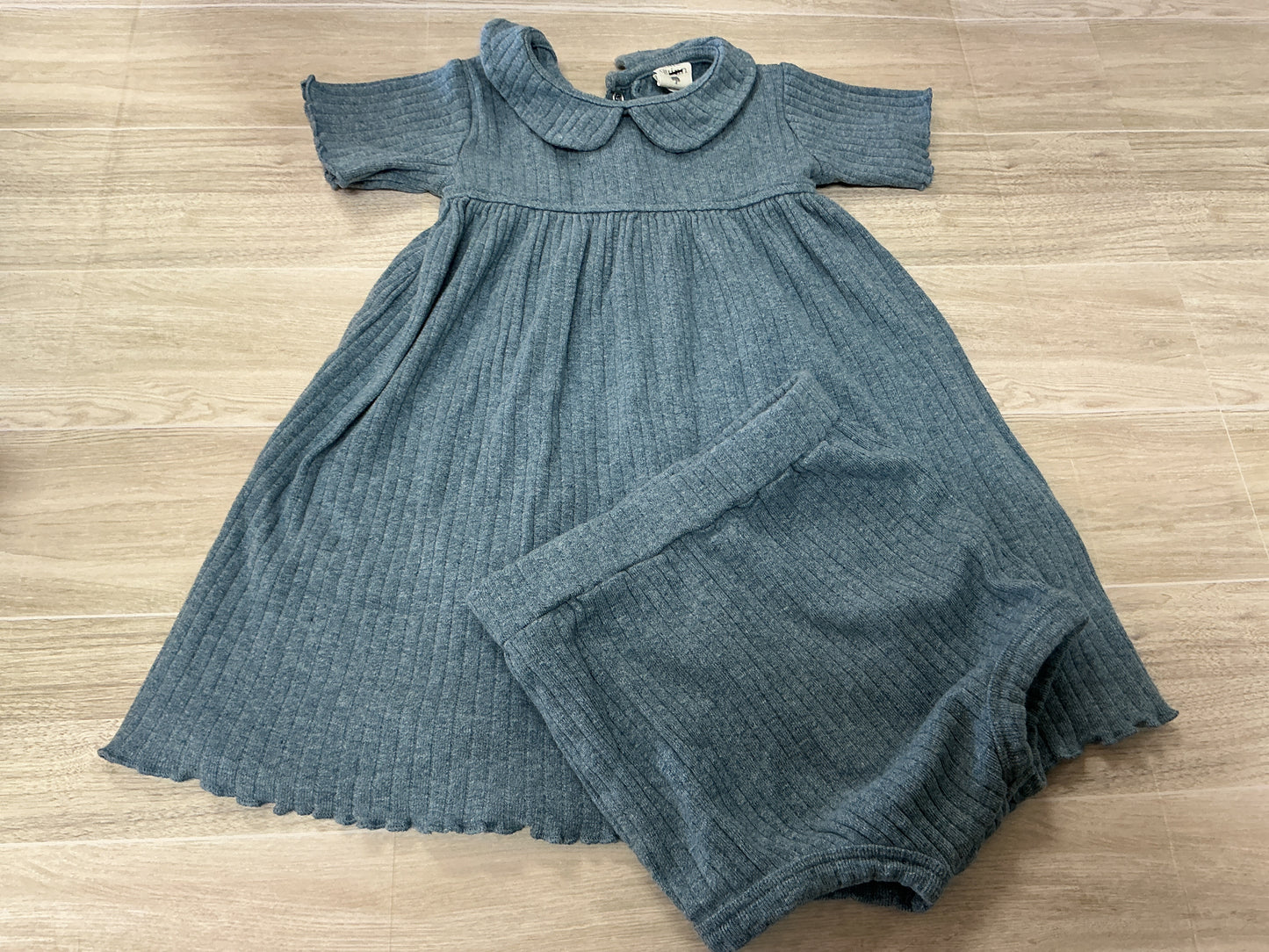 12-18m Kate Quinn Ribbed Heathered Blue Dress + Bloomer Set