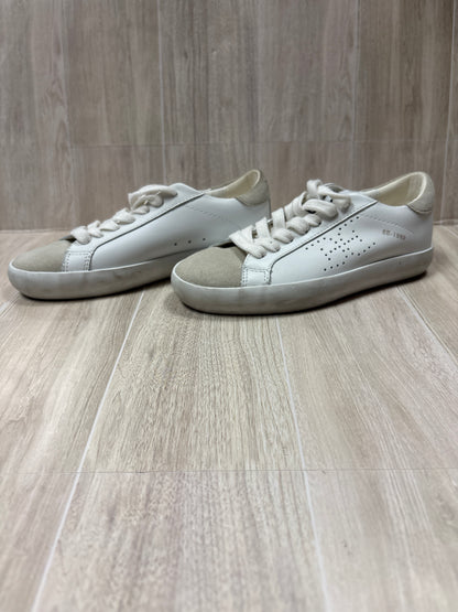 12c Sam Edelman White/Beige Lace Up Sneakers - Blemish