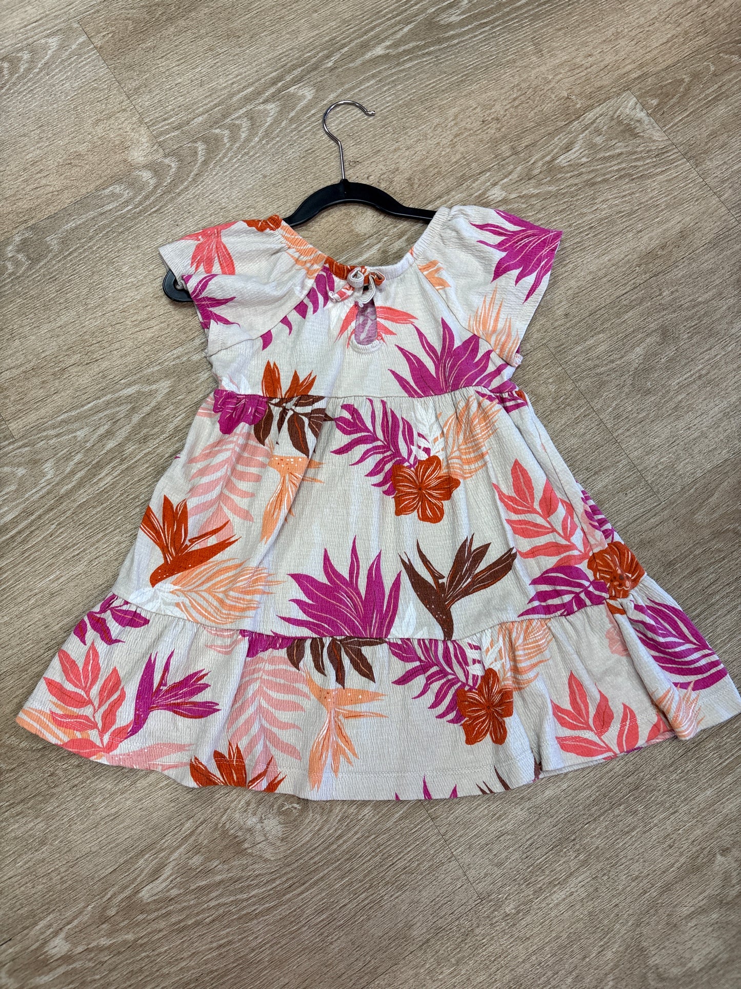 5T Tan Leafy Floral Dress