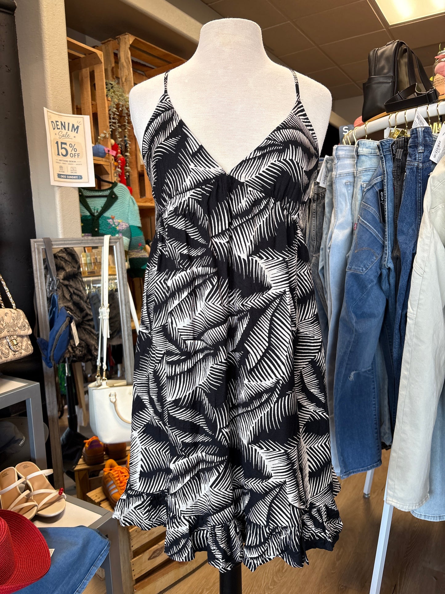 Womens Medium Volcom Leafy Printed Tank Dress
