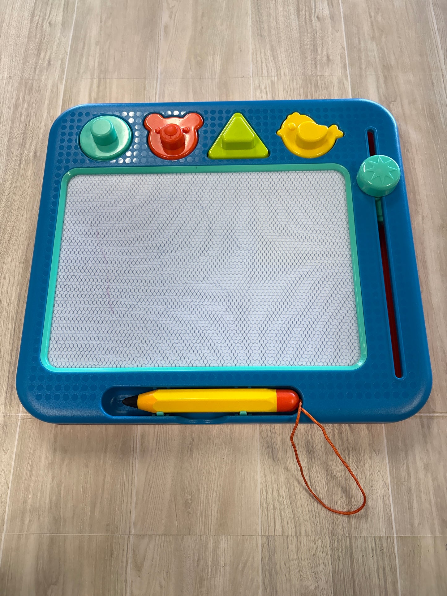 Toy - Magnetic Coloring Board