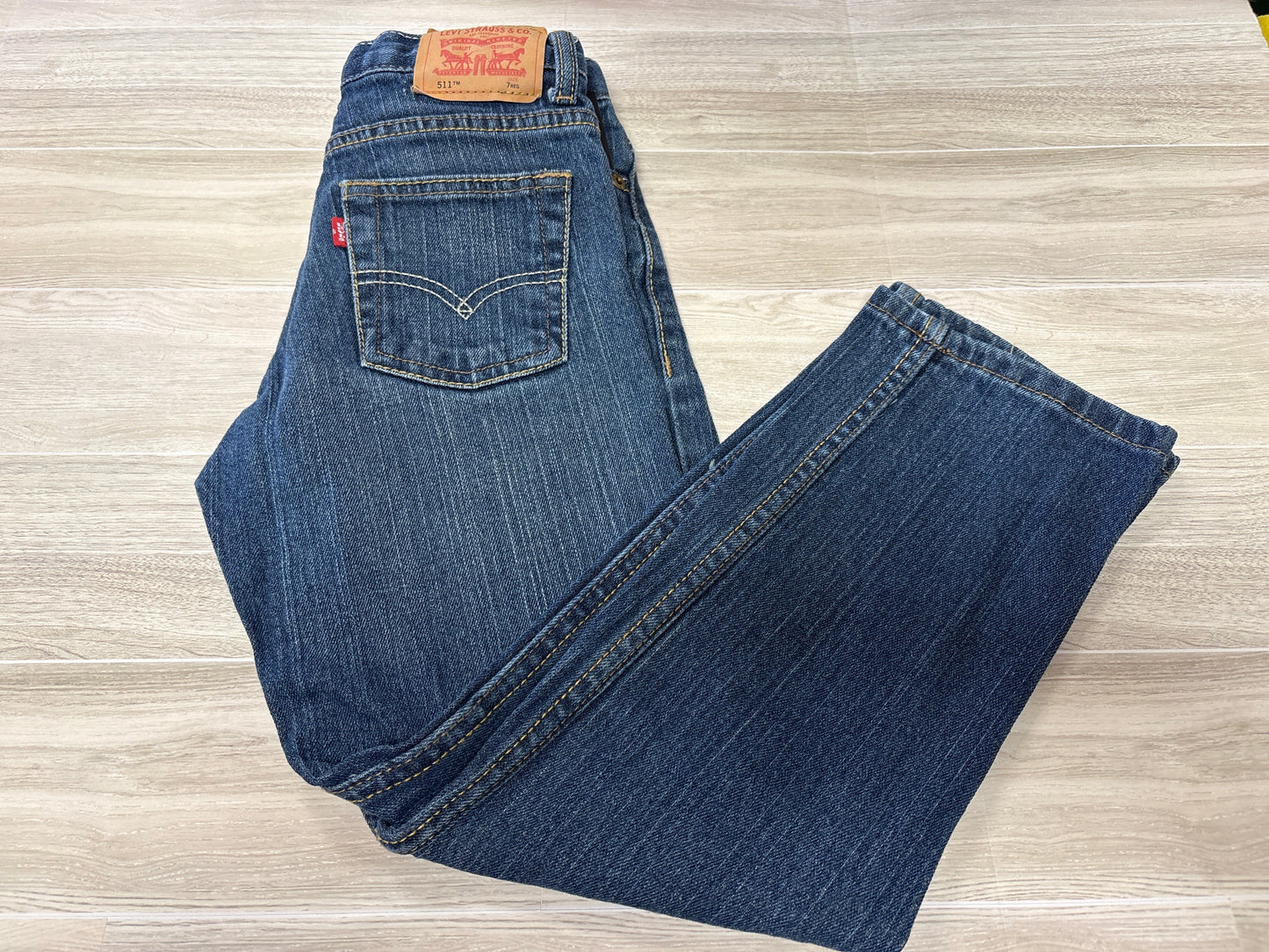 7 Medium Wash Levi Denim