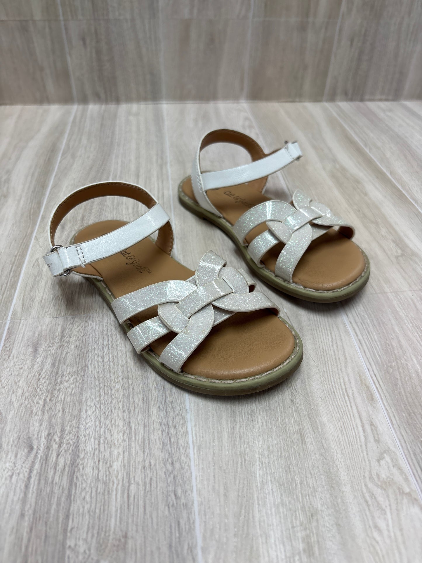 8c White Strappy Sandal