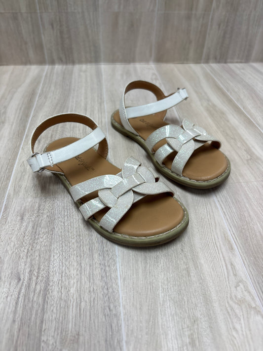 8c White Strappy Sandal