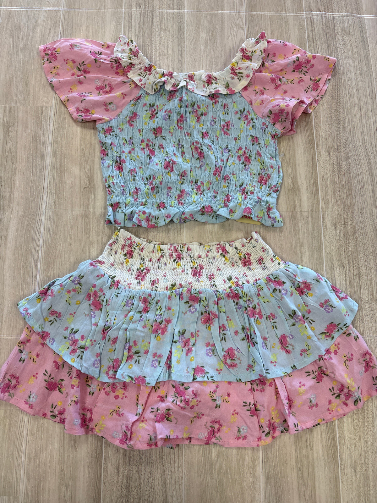 NWT 3T Pink/Blue Floral Smocked Top + Skort Set