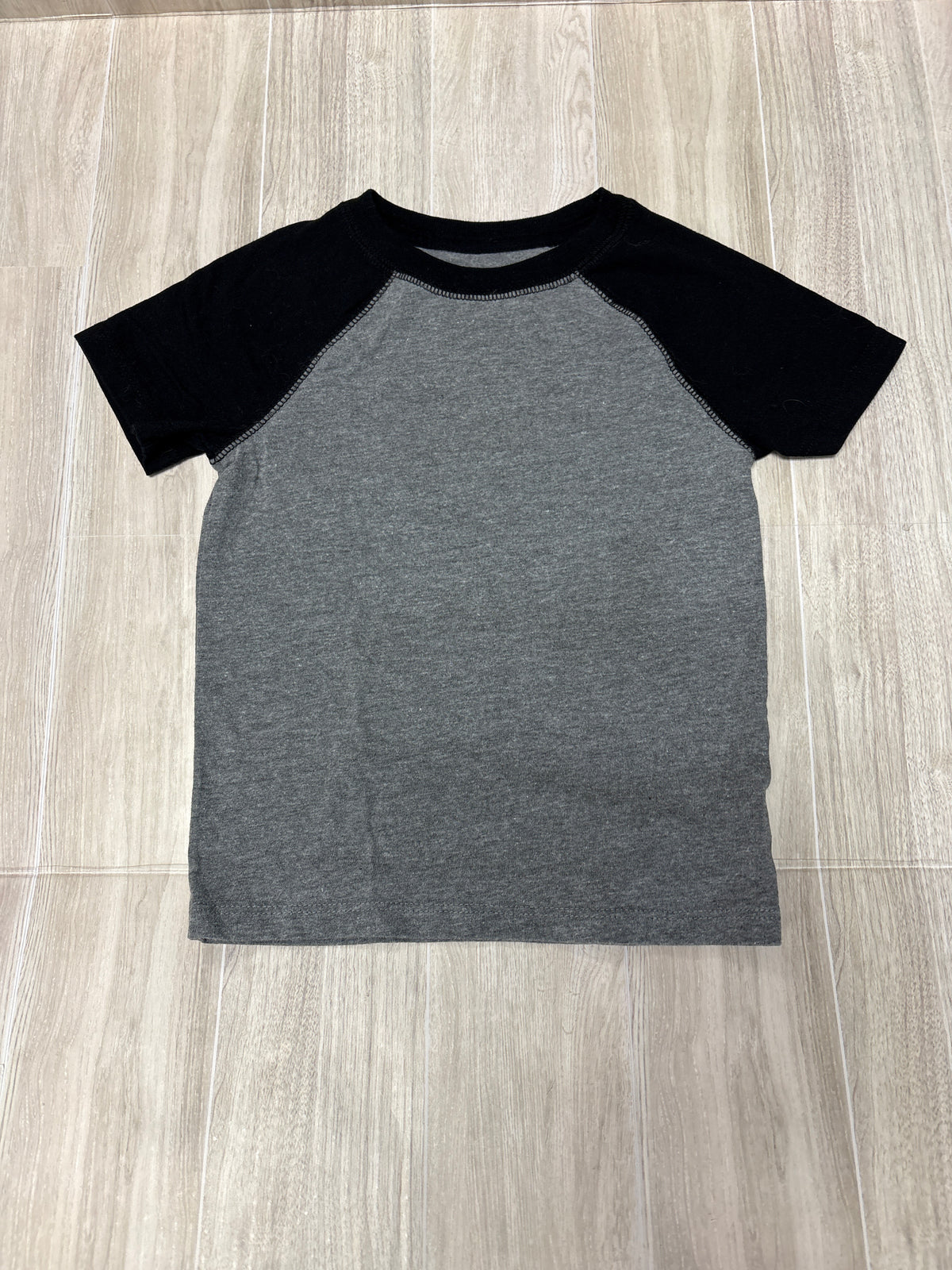 2T Black/Grey Basic Short Sleeve Tee