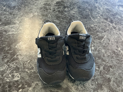 5c Black New Balance Sneakers