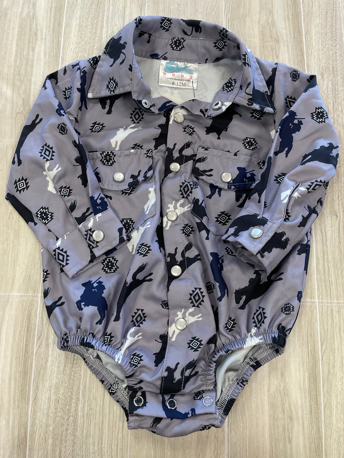 6-12m Grey Western Printed Pearl Snap Long Sleeve Onesie