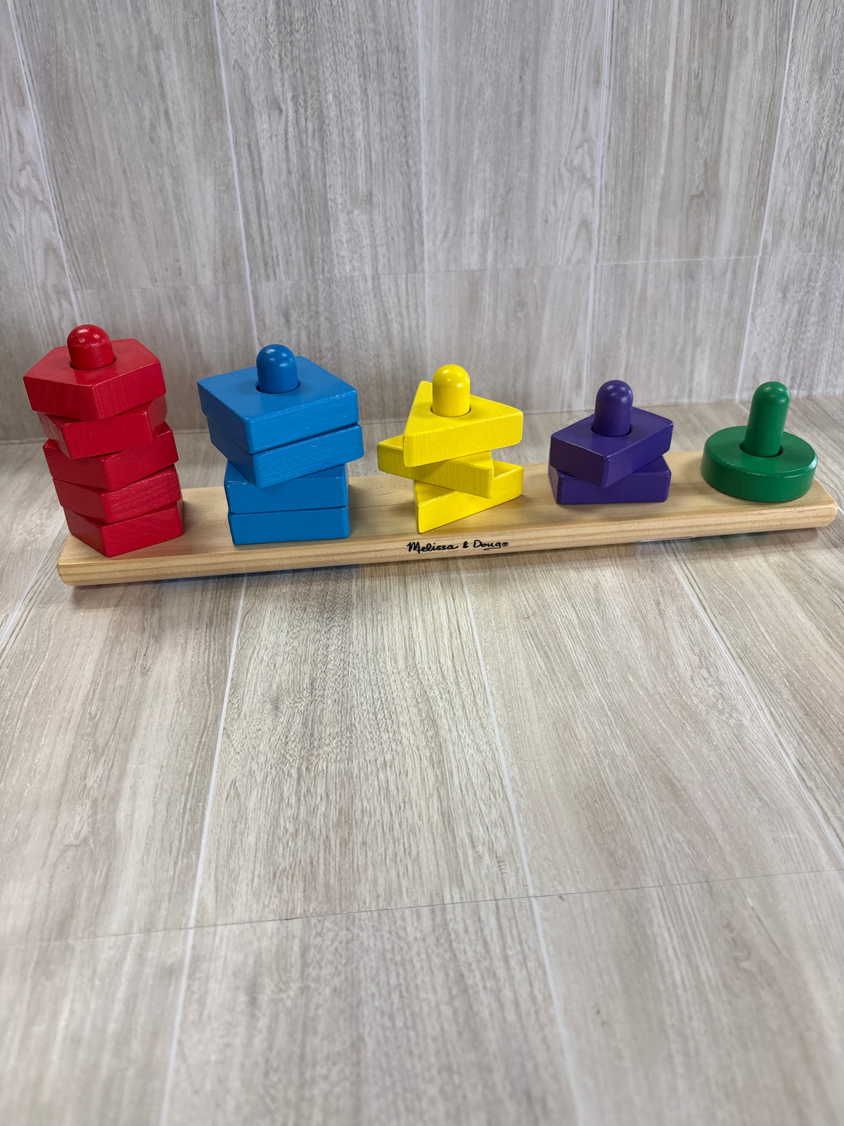 Toy - Melissa And Doug Wooden Shape Sorter